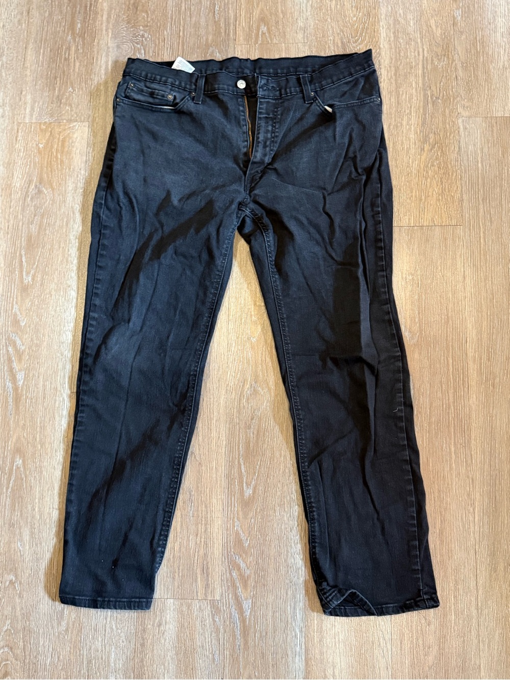 Levi's Men's Black Slim Straight Jeans
